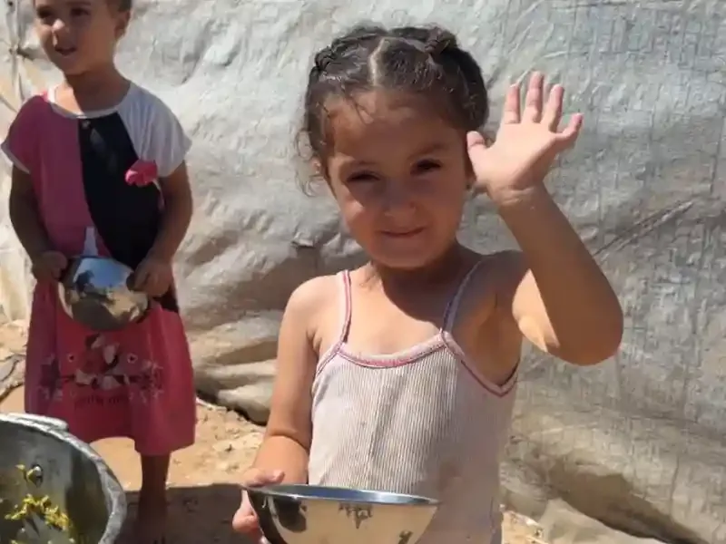 Gazze’de Açlık Alarmı: Çocukların Gözlerindeki Işık Sönmesin Diye Mücadele Sürüyor