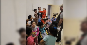 Gazze’deki Çocuklarla Savaşı Unutturan Gün: Oyunlar ve Mutluluk Anları