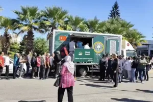 Osmanoğlu Yardımlaşma Derneği’nden Suriye Türkmenlerine 1000 Kişilik Sıcak Yemek Yardımı