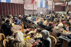 Osmanoğlu Yardımlaşma Derneği Gazze’de Ramazan’ın 25. Gününde Hamidiye Aşevi’nde İftar Sofraları Kuruldu