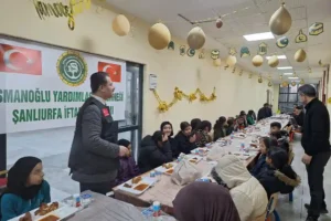 Osmanoğlu Yardımlaşma Derneği Türkiye’de Şanlıurfa Eyyübiye’de Öğrencilerle İftar Sofrası Kurdu